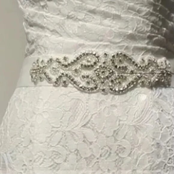 MERMAID WEDDING DRESS - Picture 6 of 7